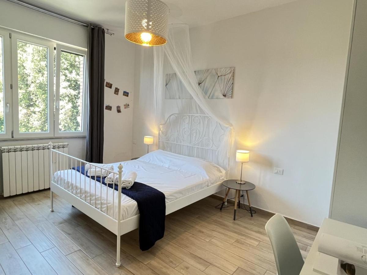 Siena Terrace View Rooms Екстер'єр фото