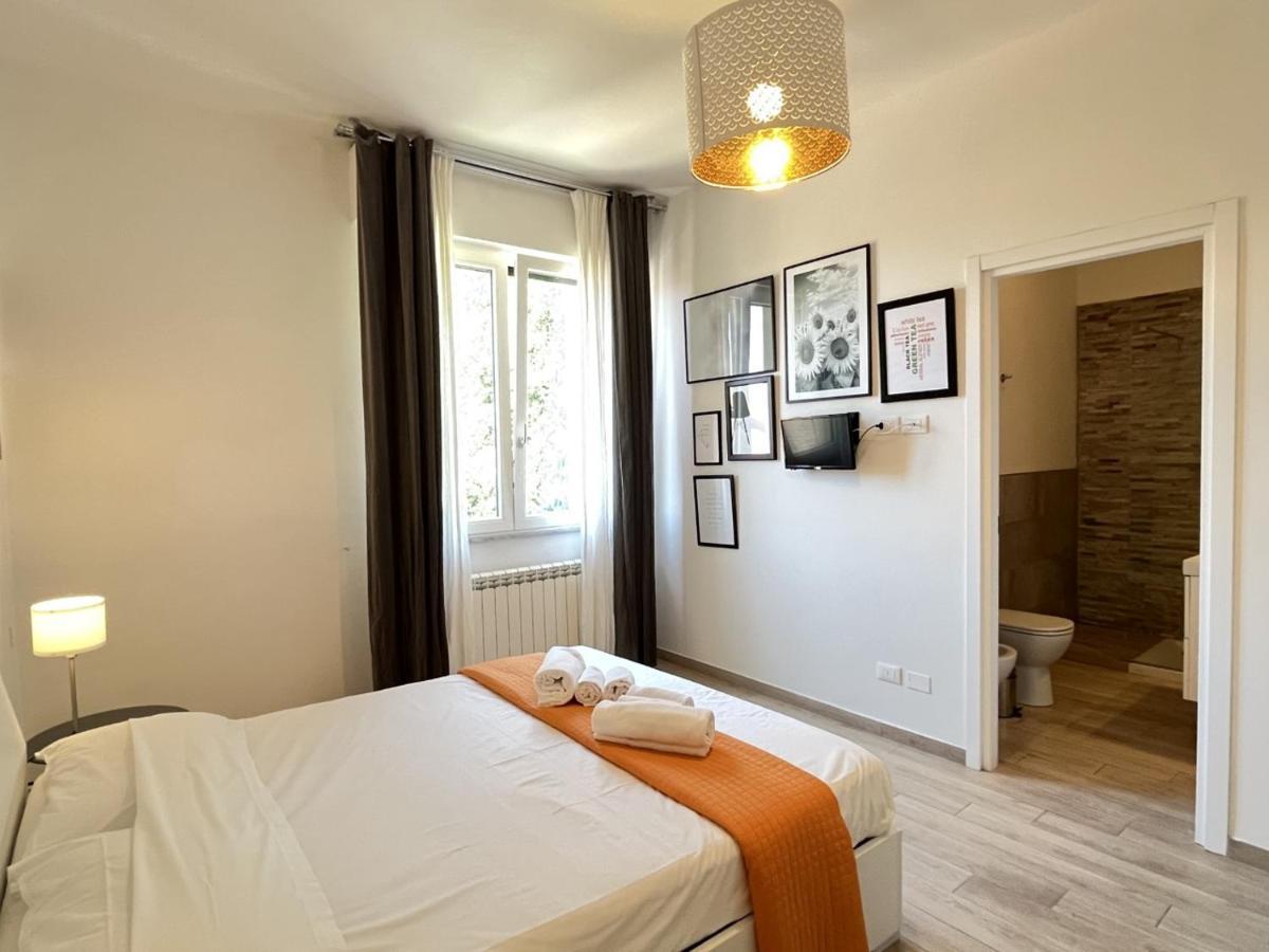 Siena Terrace View Rooms Екстер'єр фото