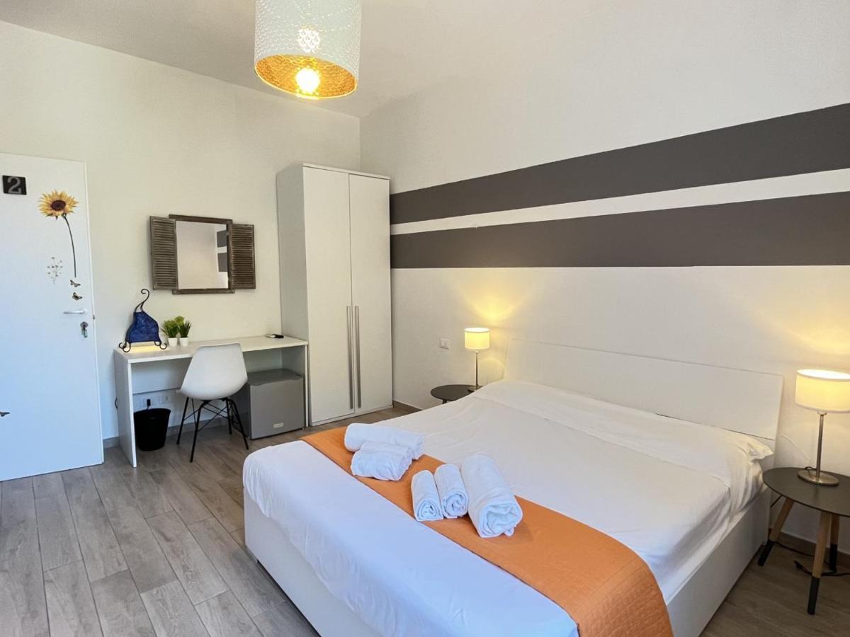 Siena Terrace View Rooms Екстер'єр фото